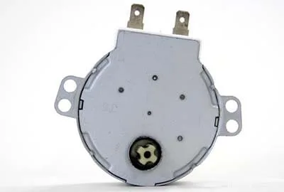 The turntable motor is wet