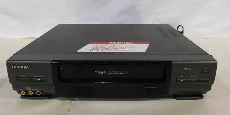 Set Up Required For Hooking Up A Vcr And Dvd Player To A Tv